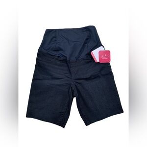 Isabel Maternity NWT Size 12 Black Full Panel Shorts